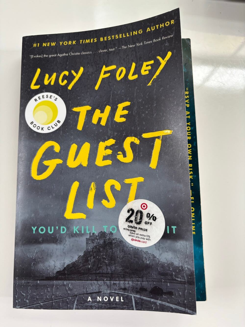 Paperback Book The Guest List Lucy Foley